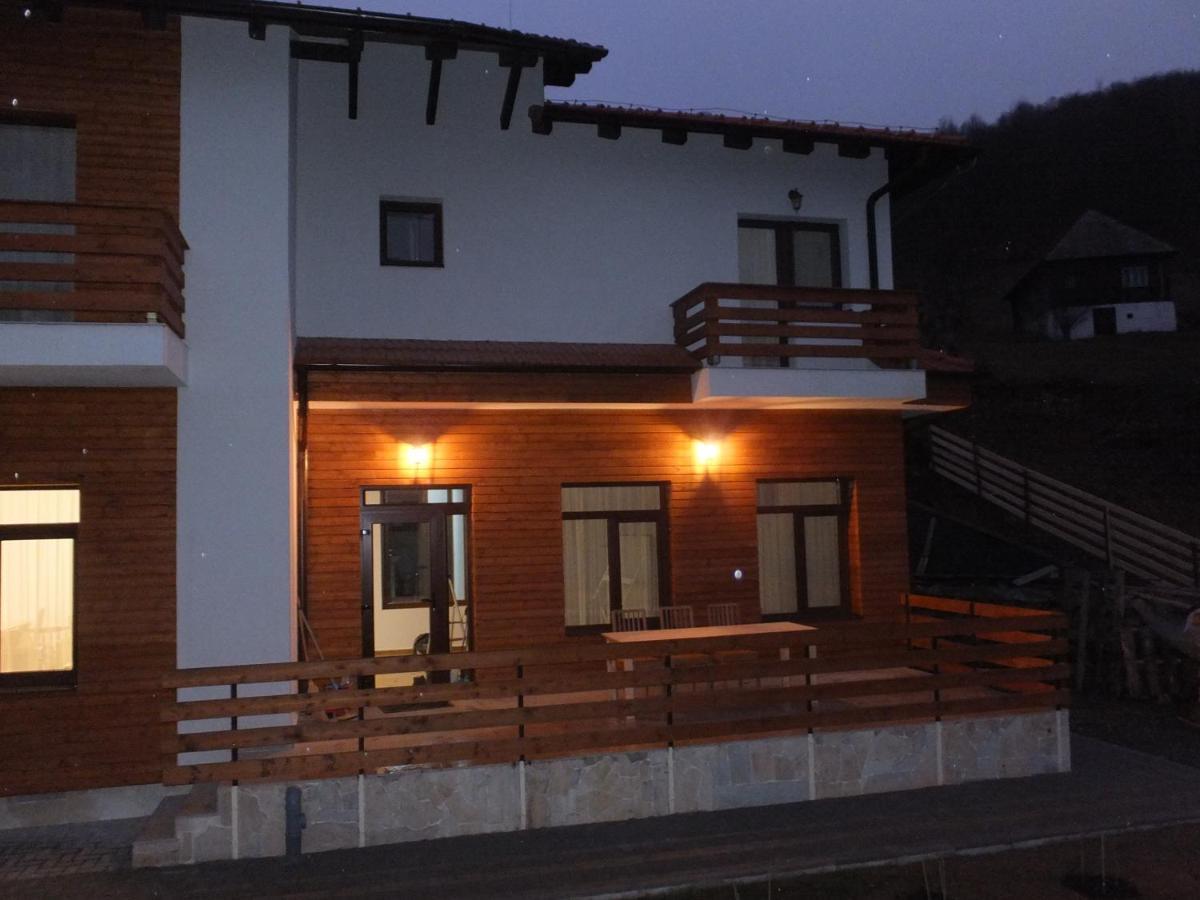 Apuseni Holidays Rachitele Exterior photo